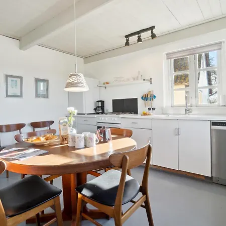 Lovely In With Wifi Ferienhaus